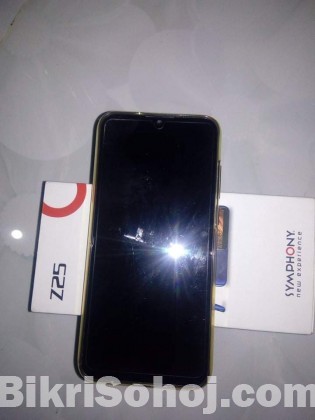 smartphone Symphony Z25 with box